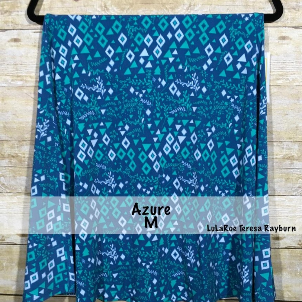 Lularoe Azure Skirt Size Medium - NWT